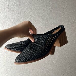 TIME and TRU Women’s Black Woven Block Heel Mules